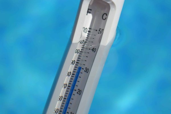 Thermomètre pour piscine : quel type choisir ?